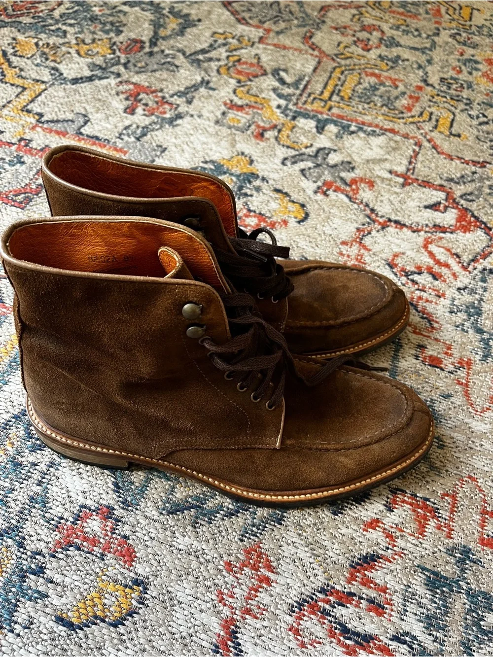 McCarren & Sons Brown Suede Chukka Boots with Lace-Up Closure Distressed 9.5